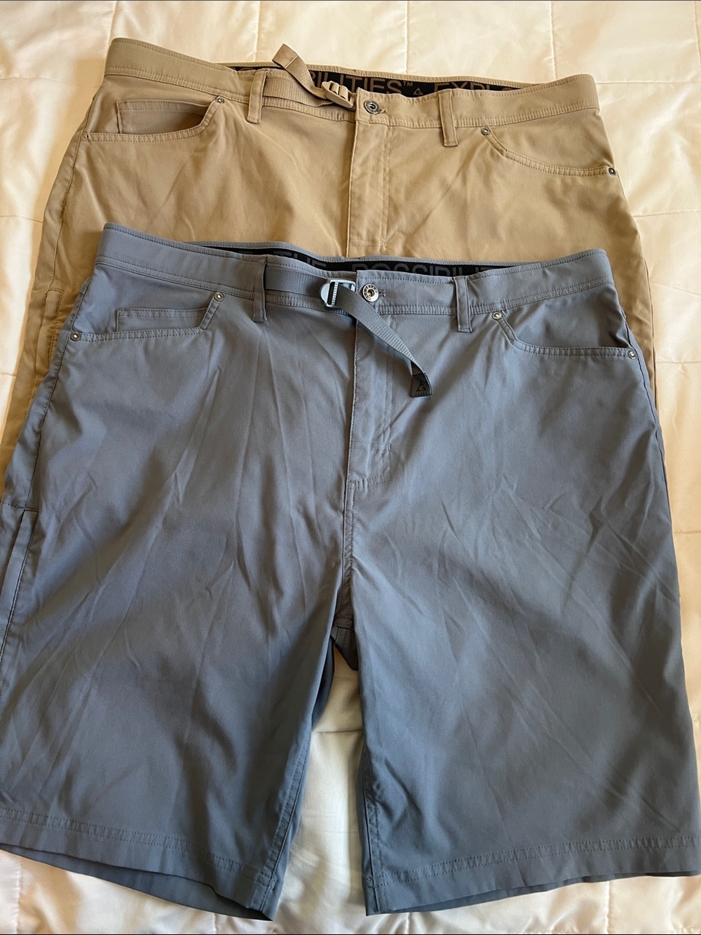 Gerry Weber Men's Chino Shorts in Tan and Slate Blue